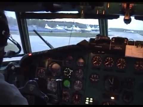 Полет на север / Flight to the North - DME - MMK Tupolev Tu-154 cockpit video