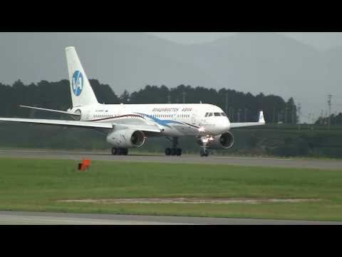 Vladivostok Air Tupolev Tu-204-300 Take off at Shizuoka