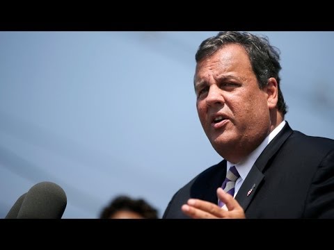 Papantonio: Chris Christie - The Face of The Republican Train Wreck