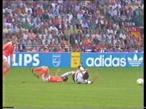 WEST GERMANY 2-1 NETHERLANDS 1990/English Comment/