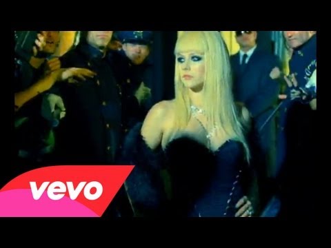 Avril Lavigne - Hot