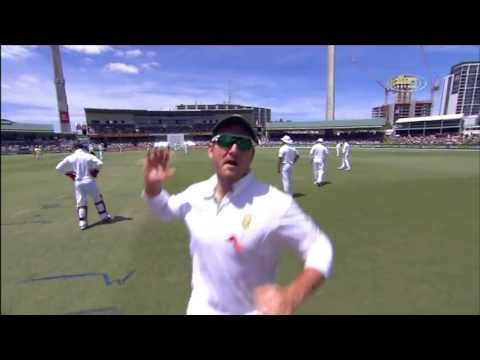 Graeme Smith gets angry at a cameraman