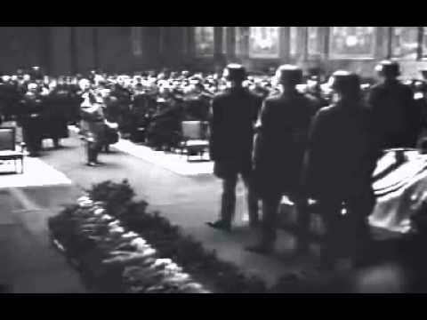 Funeral after an accident for the Lieutenant Colonel Helmut Lent