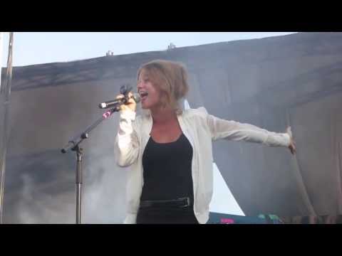 Selah Sue - This World (Cruïlla Barcelona 2013)