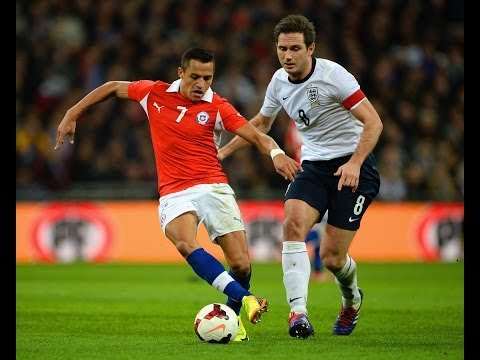 England vs Chile 0-2, official goals and highlights