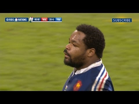 Great break from Mathieu Bastareaud - Wales v France 21st February 2014