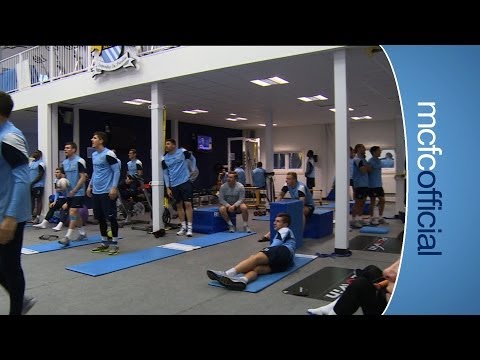 PLAYERS WATCH THE UCL DRAW | City Today | 16 December