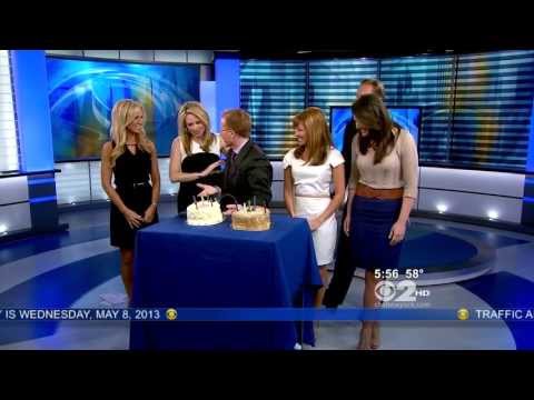 CBS 2 News - Mary Calvi, Ashley Morrison, Lisa Kerney & Alex Denis legs & high heels (5-08-13)