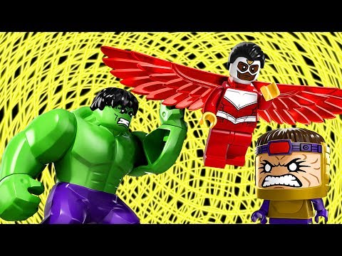 LEGO Hulk Lab Smash 76018 Marvel Super Heroes Build Review & Hulk Comparison