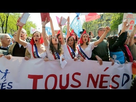 Anti-gay marriage protests ahead of new French law