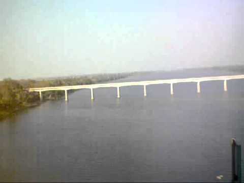 Crossing Betwa River Bridge between Orcha and Jhansi