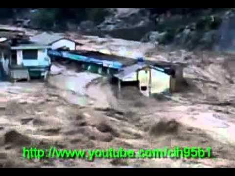 Flood in Swat River at Behrain in Khyber Pakhtoonkhwa Pakistan.flv