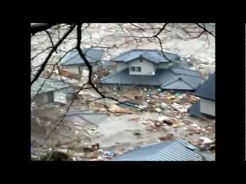 Japan Tsunami 2011 - Compilation caught on video [new version]