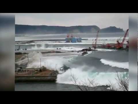 Japan Tsunami 2011 - Compilation caught on video