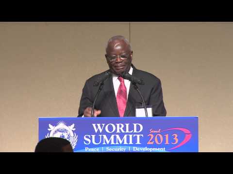 Summit 2013-Prof. Ibrahim Gambari, Former UN Under-Secretary-General for Political Affairs