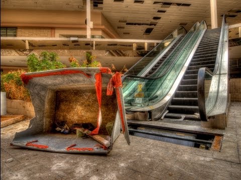 Abandoned Rolling Acres Mall, Akron 2012