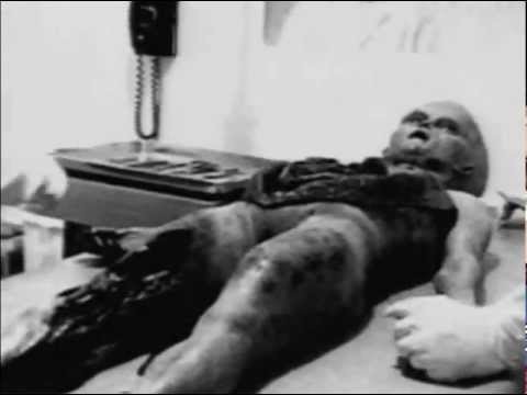 Alien Autopsy - Roswell UFO Crash 1947 (Original footage)(documentary)