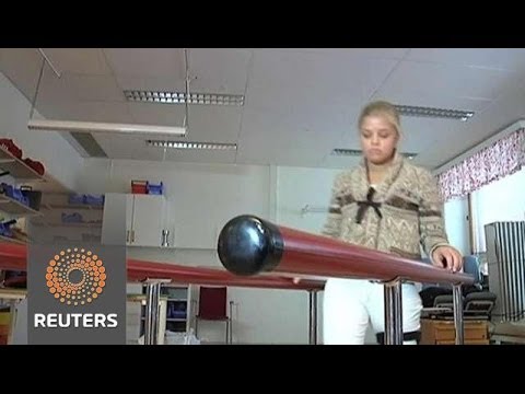 3D printed hip puts teenager back on her feet