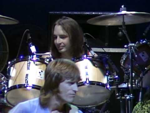 Journey - Don't Stop Believin' (Live in Japan)