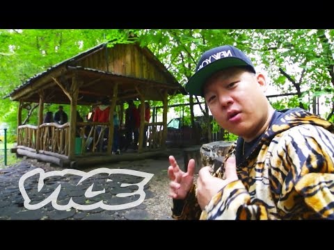 Fresh Off The Boat With Eddie Huang: Moscow (Part 1)