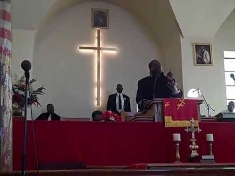 Pastor D. Omar Epps 