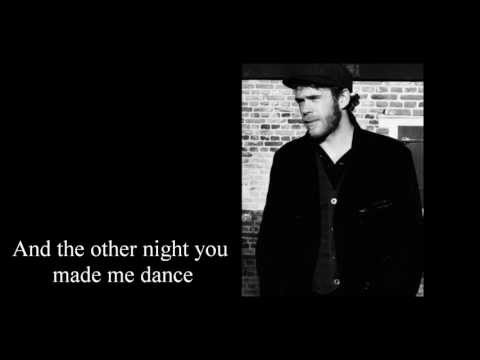 Close to You by Michael Prins  (Lyrics)  |  De Beste Singer-Songwriter van Nederland 2013