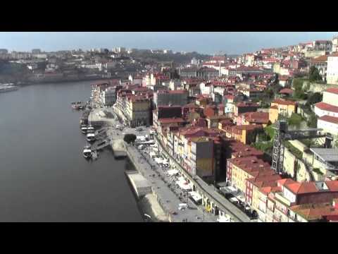 Friends Make Garbage - Low Roar - Porto (Oporto - Portugal)