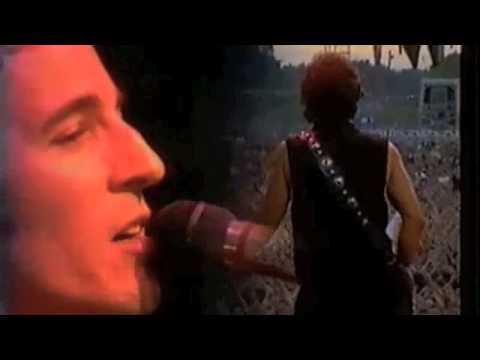 Bruce Springsteen - Chimes of Freedom (East Berlin 1988, with speech)