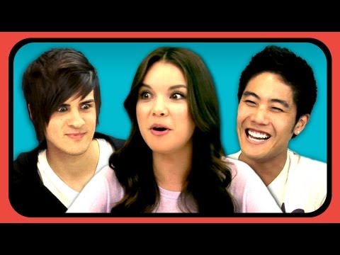 YouTubers React to K-pop