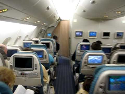 Singapore Airlines A380 economy main deck and upper deck