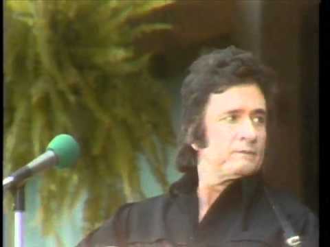 JOHNNY CASH  Berlín 1975 - LADY CAME FROM BALTIMORE.