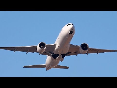 [快晴の成田空港] Japan Airlines Boeing 777-200/300 take-off at Narita Airport