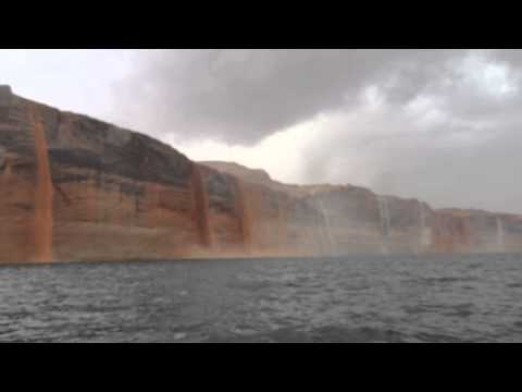 Flash floods at Lake Powell 09-07-13