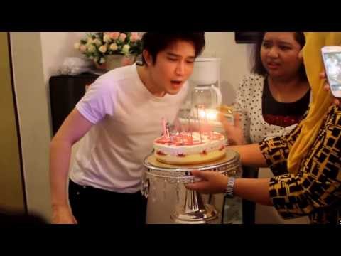 Ariz Forteen - Celebrate Birthday 2013 (tiup Magic Lilin)