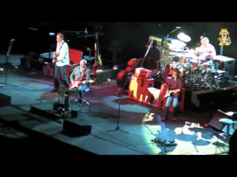 Mark Knopfler - Nîmes 2010 =HD=