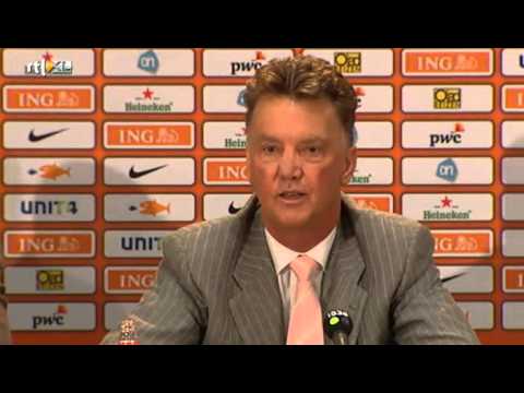 Louis van Gaal over interview Johan Derksen met Wesley Sneijder (Voetbal International)