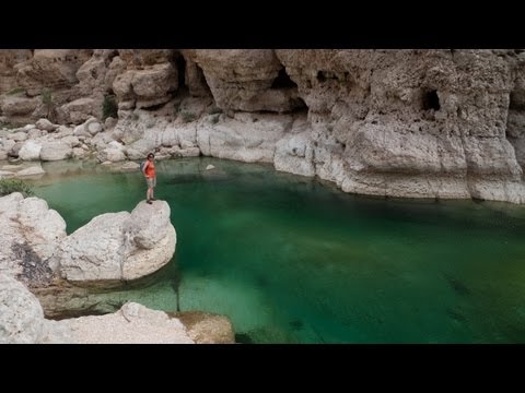 Trekking and canyoning, Wadi Shab, Oman