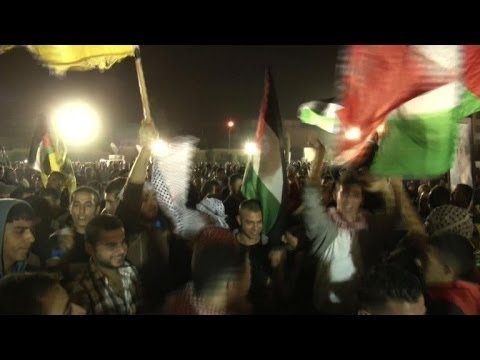 Palestinians jubilant after Israel releases prisoners