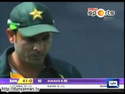 Dunya News-Abdur Rehman out of Pakistan Attack in Asia Cup After Bizarre 0-0-8-0 Figures