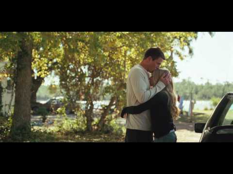 Official DEAR JOHN Trailer - In Theaters 2/5