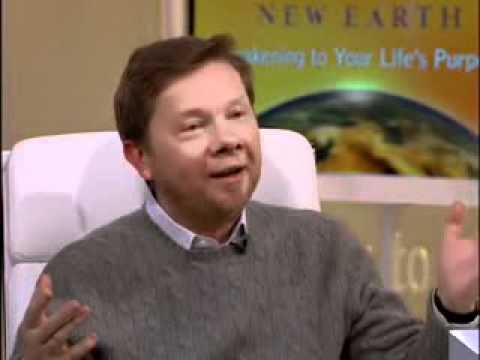 Eckhart Tolle con Oprah Winfrey en español habla sobre el libro 'UNA NUEVA TIERRA' clase 03 de 10