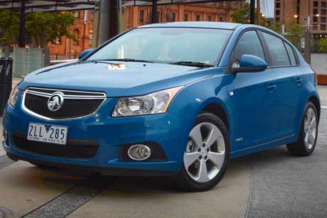 holden-cruze_460