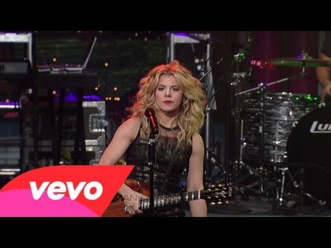 The Band Perry - I'm A Keeper (Live On Letterman)