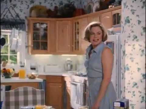 Serial Mom (1994) Trailer (Kathleen Turner, Sam Waterston and Ricki Lake)