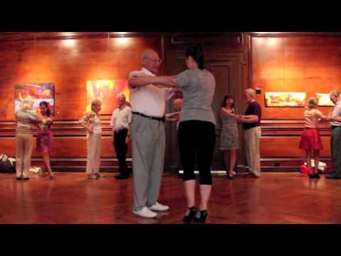 New York City: Tango Class at the Consulate General of Argentina