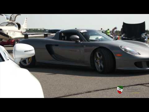 Porsche Carrera GT - 2012 Race The Runway