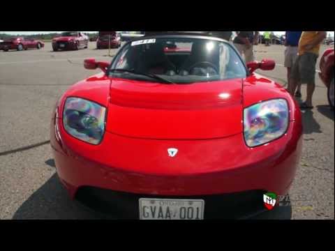 Tesla Roadster - 2012 Race The Runway