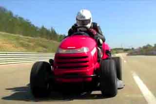 How quick is the world’s fastest lawnmower? (Thumbnail)