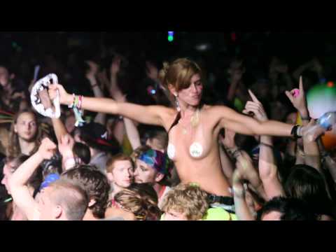 Bassnectar - Encore [WAKARUSA 2011 HD RECAP]