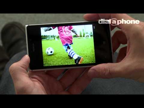 Nokia Lumia 925 Hands-On - Dialaphone